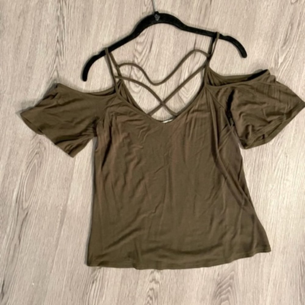 Open Shoulder Shirt